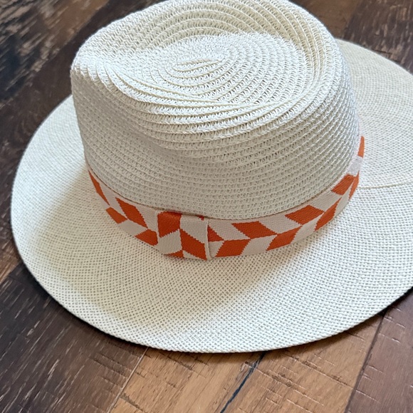 Sun hat - Picture 2 of 3